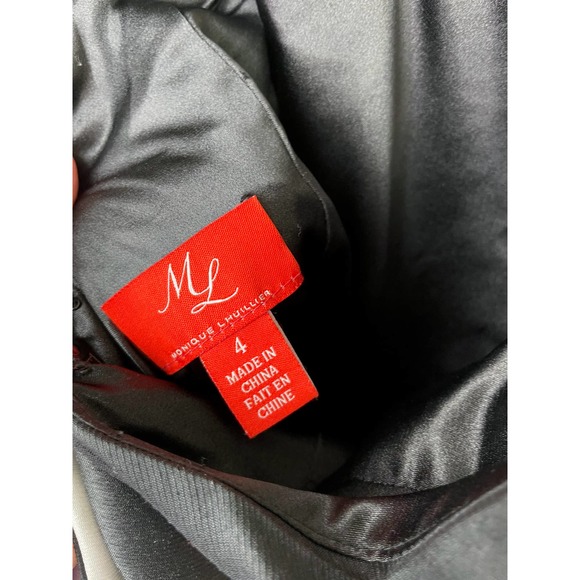 Monique Lhuillier Bustled Peplum Back Gown - Picture 4 of 4